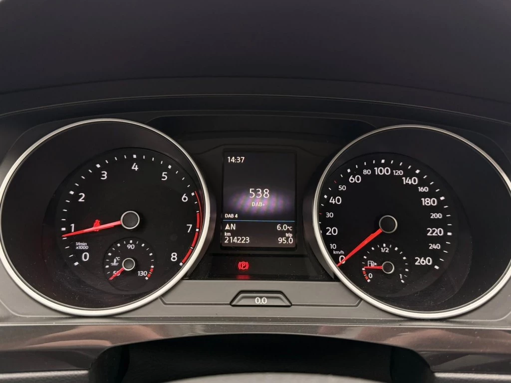 Volkswagen Tiguan – foto 8