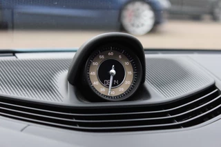 Porsche Taycan – thumbnail 31