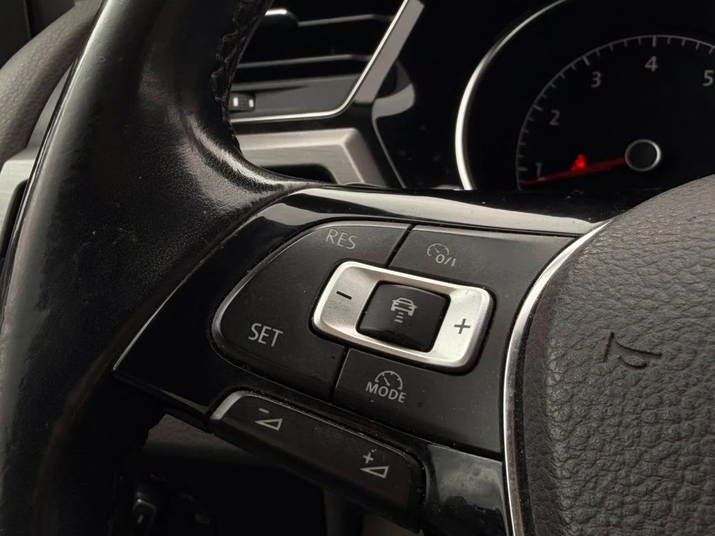 Volkswagen Touran – foto 14