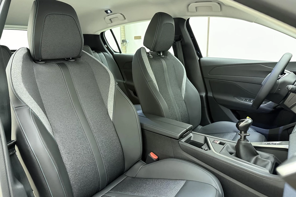 Peugeot 308 – foto 12