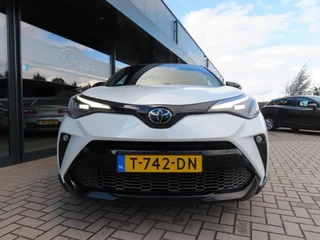 Toyota C-HR – thumbnail 6
