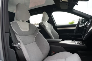 Volvo EX90 – thumbnail 12