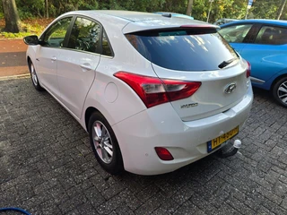 Hyundai i30 – thumbnail 3