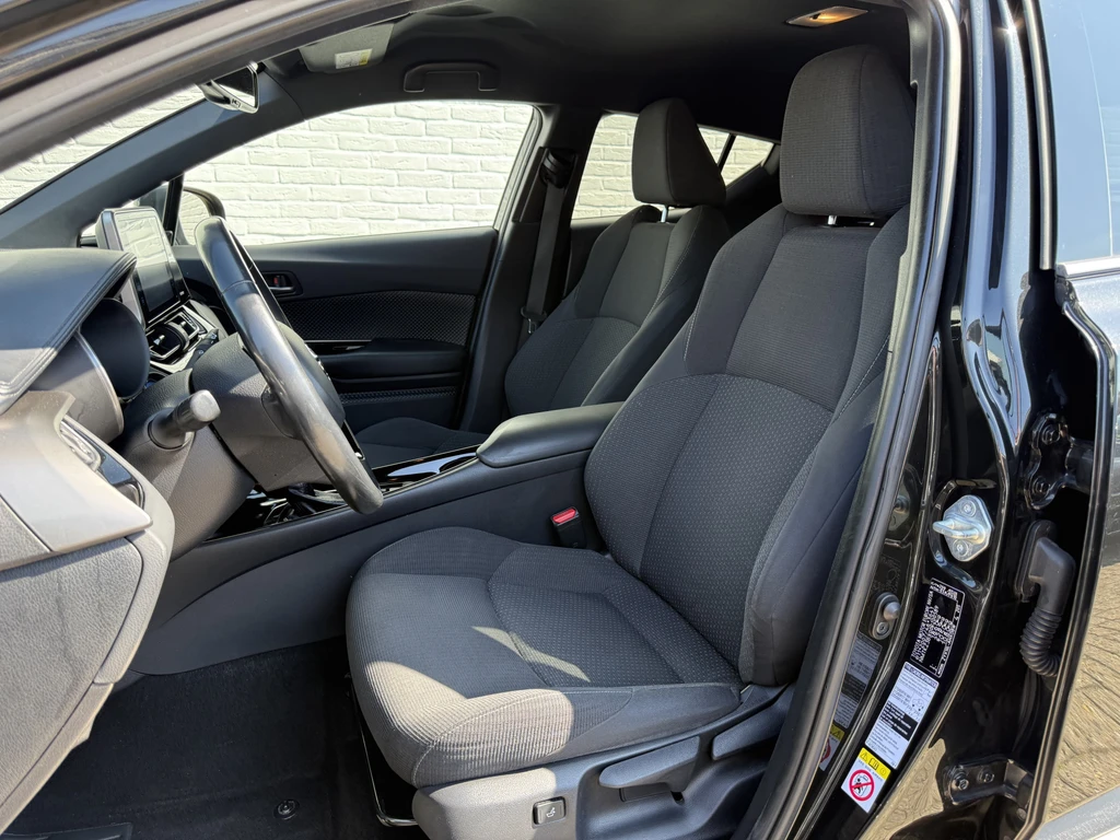 Toyota C-HR – foto 25