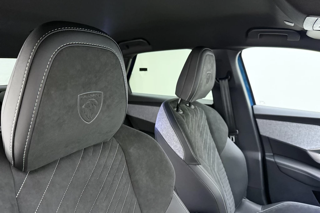 Peugeot e-3008 – foto 16
