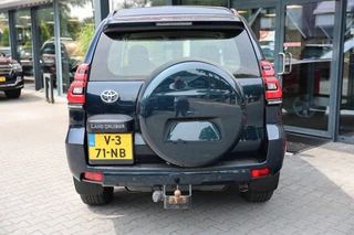 Toyota Land Cruiser – thumbnail 5
