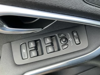 Volvo V40 – thumbnail 15