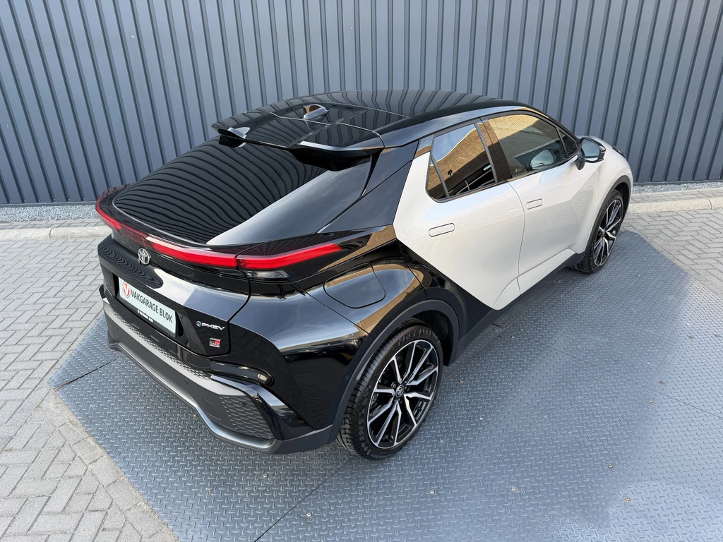 Toyota C-HR – foto 8