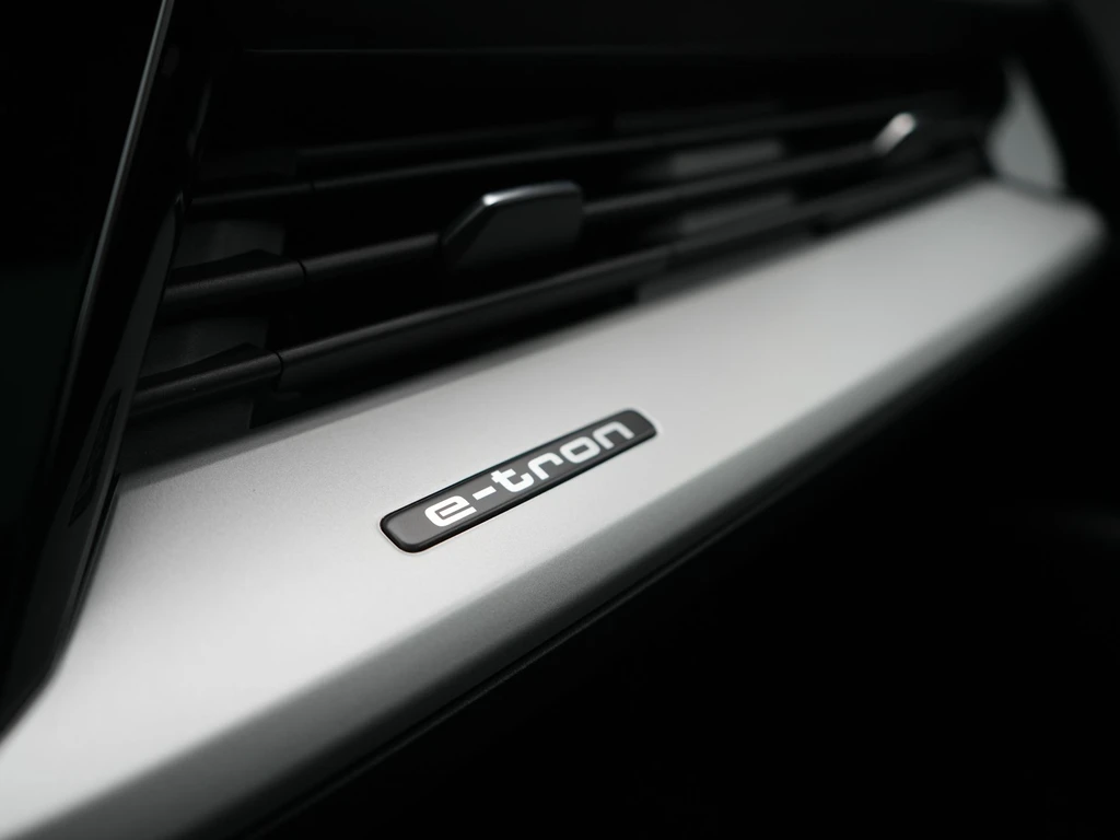 Audi Q4 e-tron – foto 21