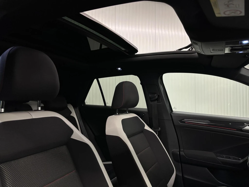 Volkswagen T-Roc – foto 16