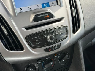 Ford Transit Connect – thumbnail 24