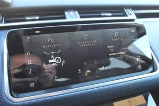 Land Rover Range Rover Velar – thumbnail 37
