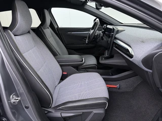 Renault Megane E-Tech – thumbnail 39