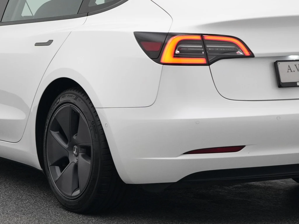 Tesla Model 3 – foto 27