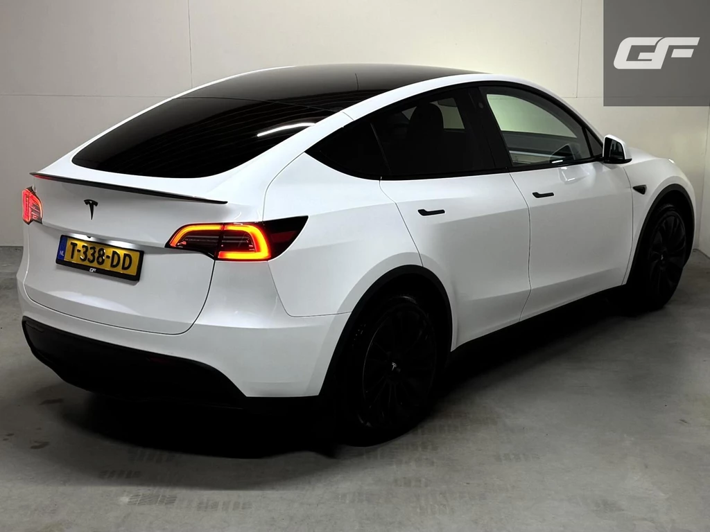 Tesla Model Y – foto 12