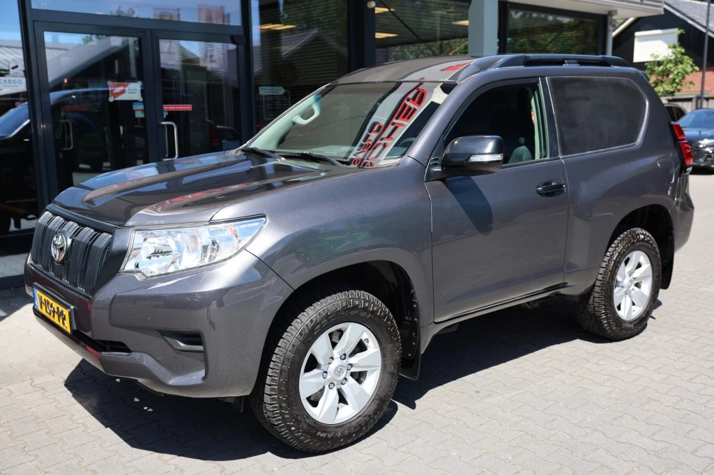 Toyota Land Cruiser – foto 2