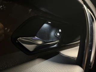 Land Rover Discovery Sport – thumbnail 16