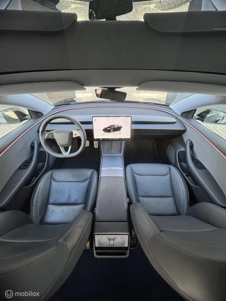 Tesla Model 3 – thumbnail 11