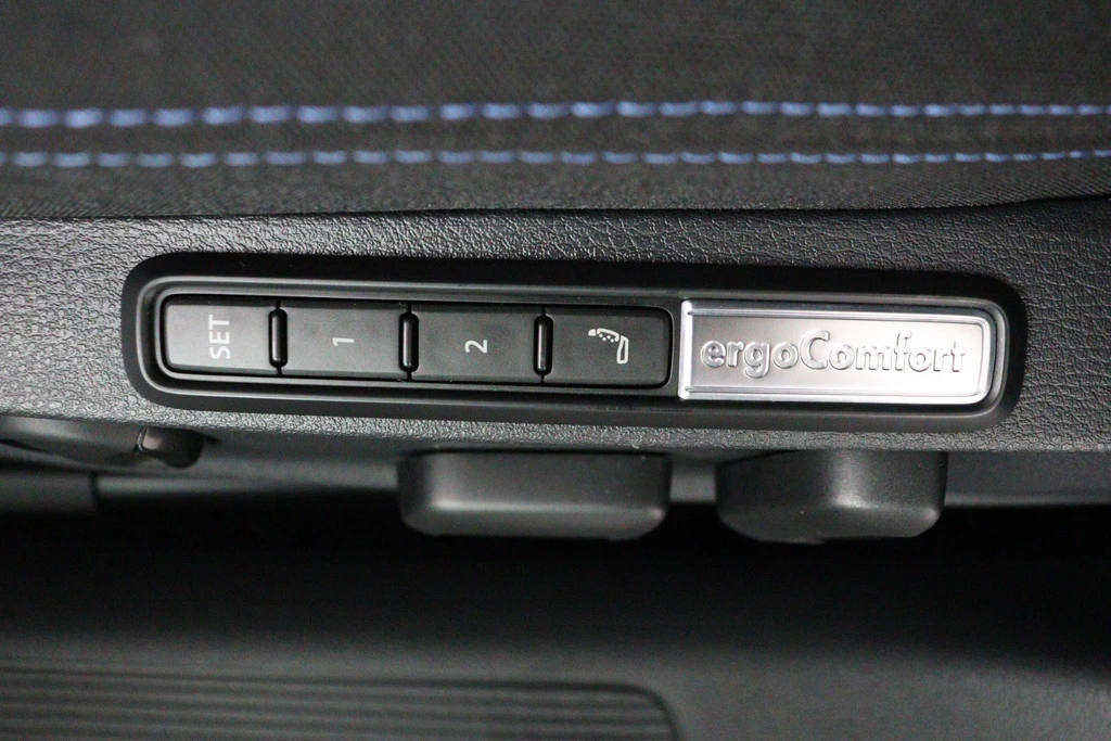 Volkswagen Passat – foto 41