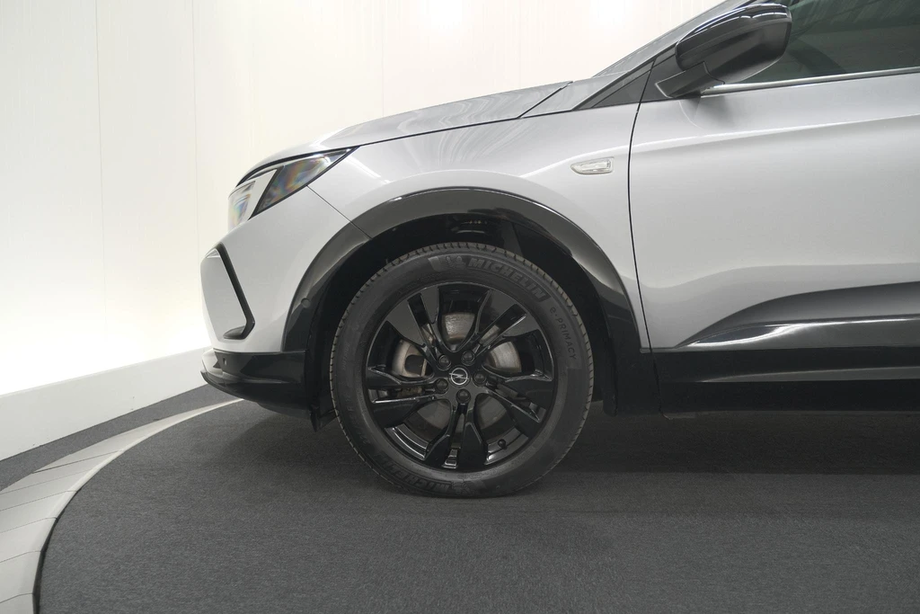 Opel Grandland – foto 21