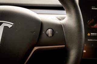 Tesla Model 3 – thumbnail 32