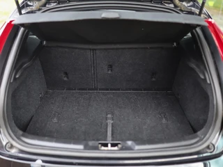 Volvo V40 – thumbnail 21