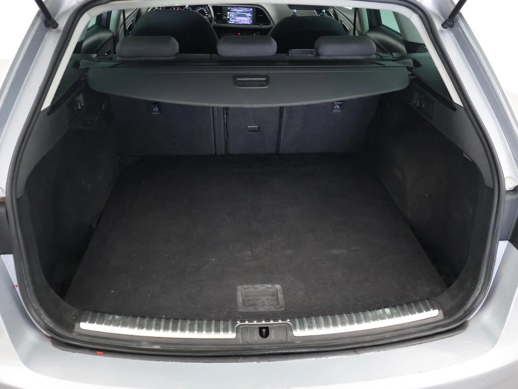 SEAT Leon – foto 37