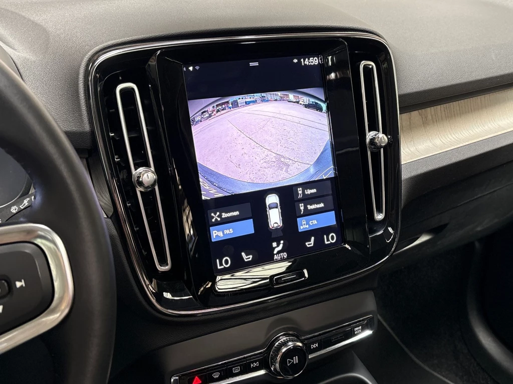 Volvo XC40 – foto 15