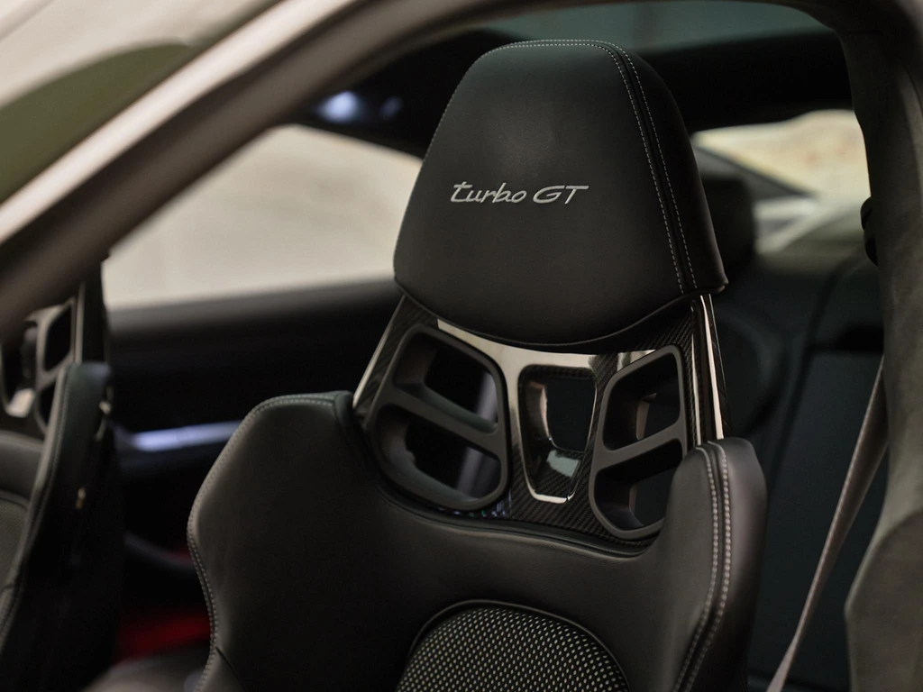 Porsche Taycan – foto 31
