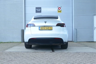 Tesla Model Y – thumbnail 2