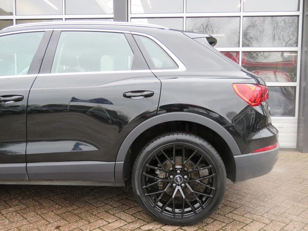 Audi Q3 – foto 21