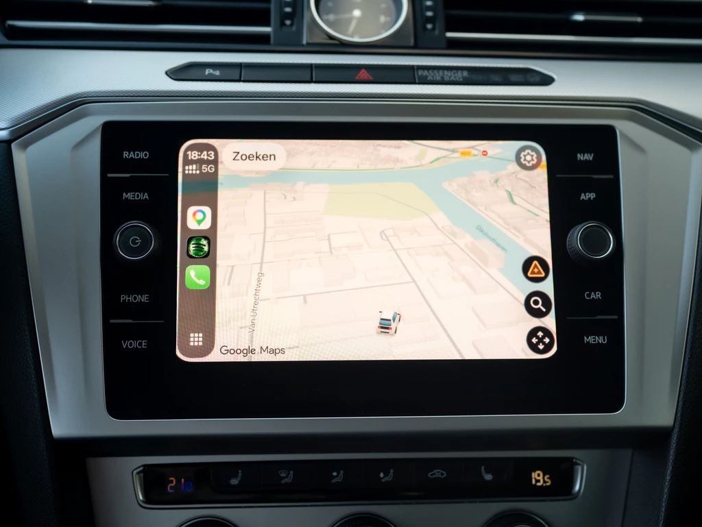 Volkswagen Passat – foto 24