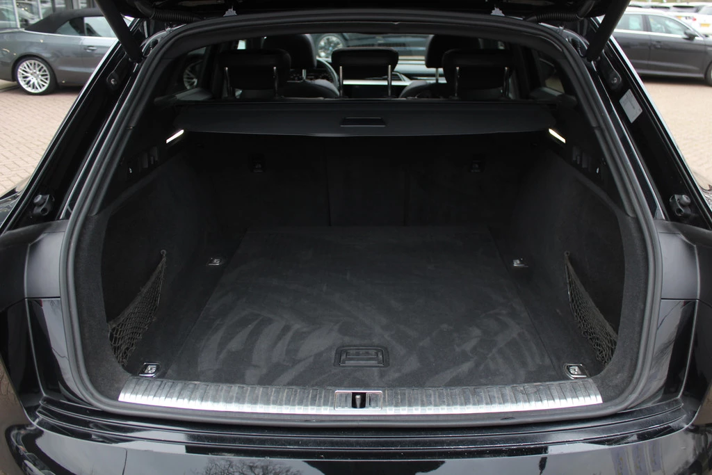 Audi e-tron – foto 18