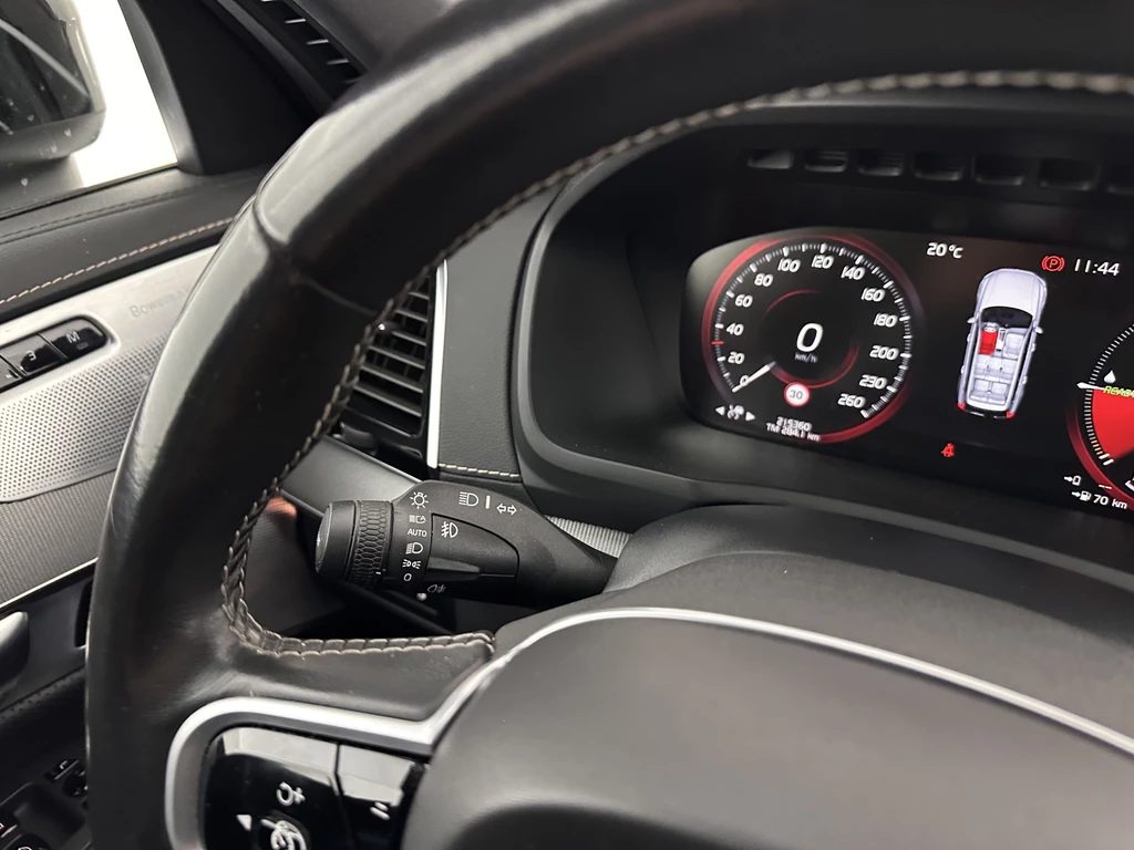 Volvo XC90 – foto 27