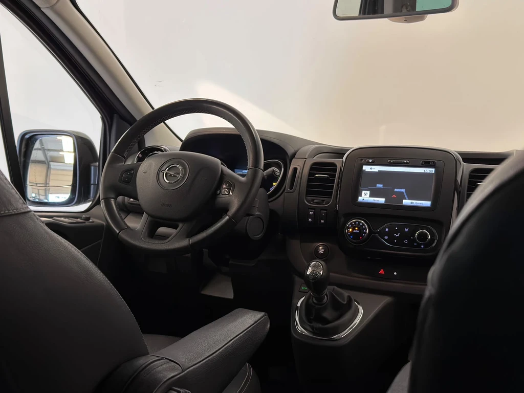 Opel Vivaro – foto 10
