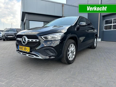 Mercedes-Benz GLA GLA 200 Aut. nieuw model Navi. Camera Trekhaak