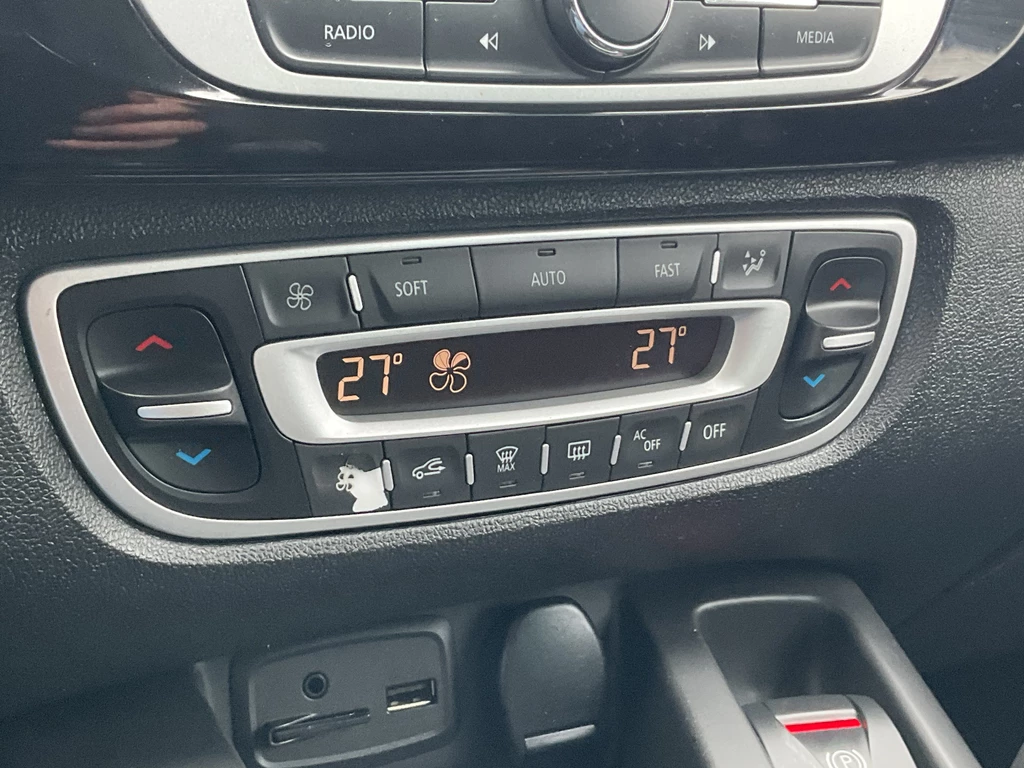 Renault Scénic – foto 23