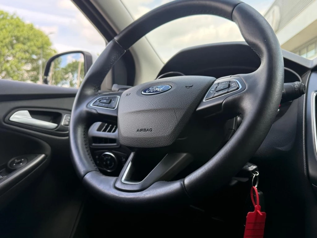 Ford Focus – foto 17