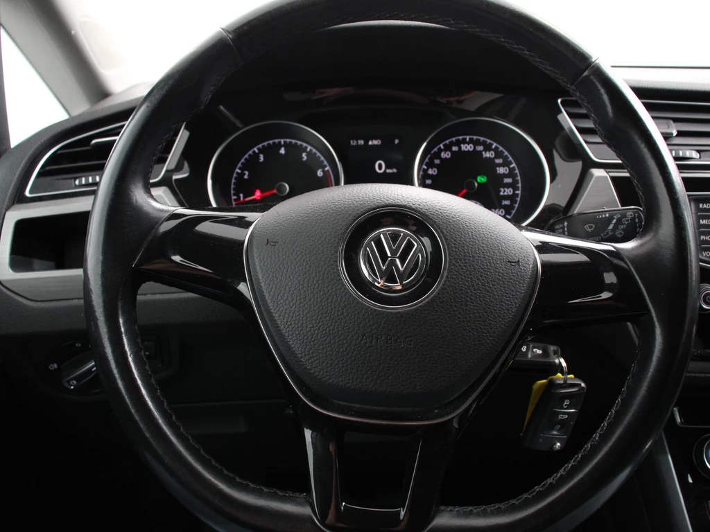 Volkswagen Touran – foto 14