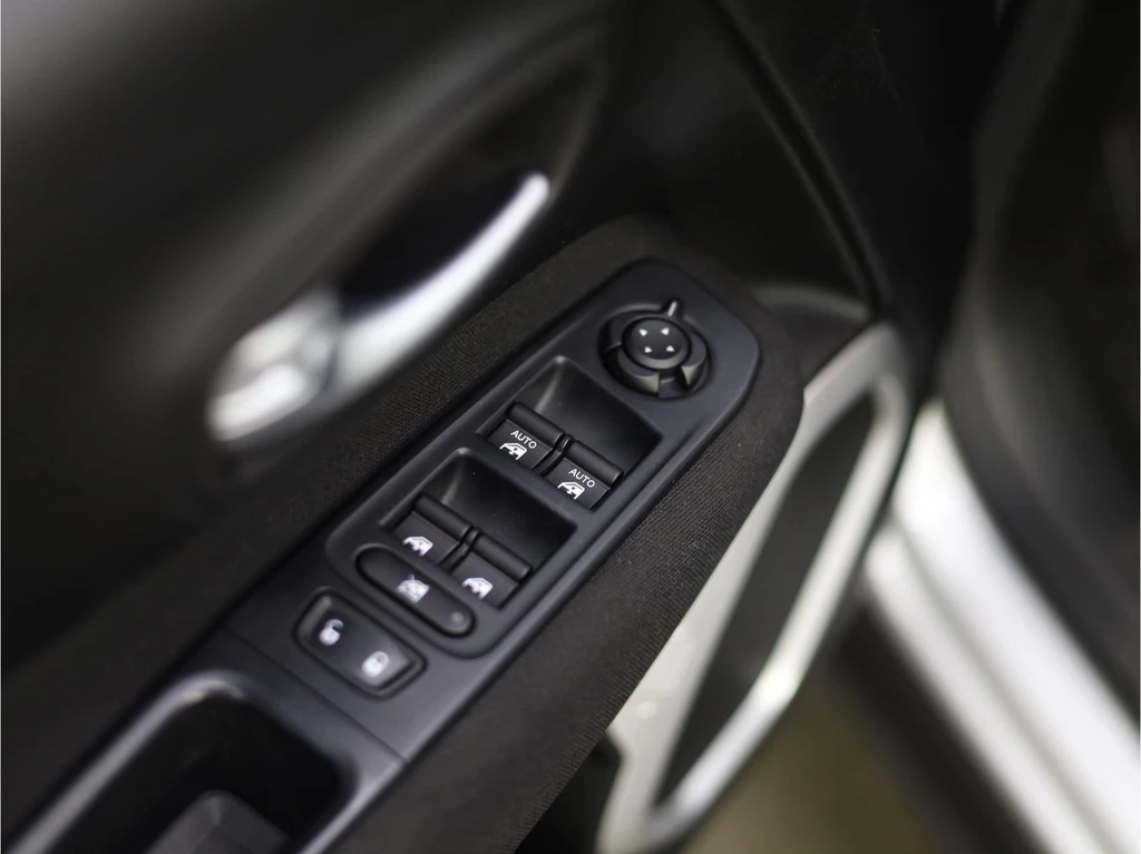 Jeep Renegade – foto 19