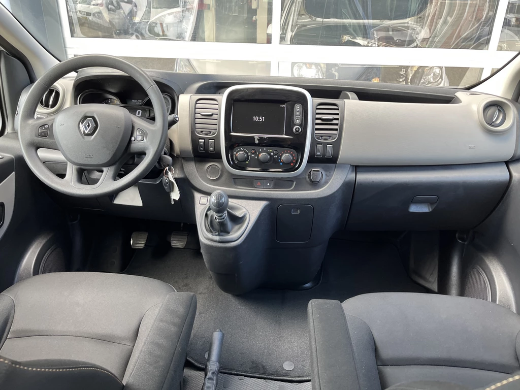 Renault Trafic – foto 11