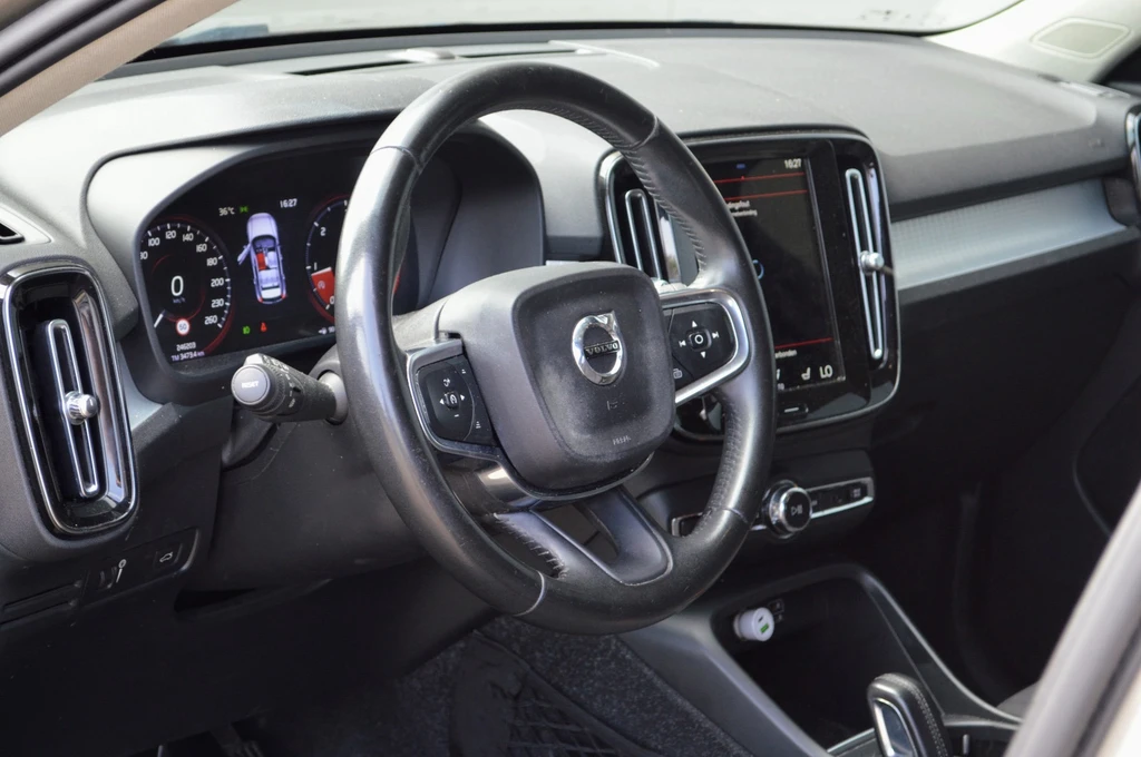 Volvo XC40 – foto 29