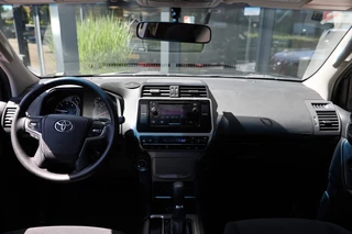 Toyota Land Cruiser – thumbnail 20