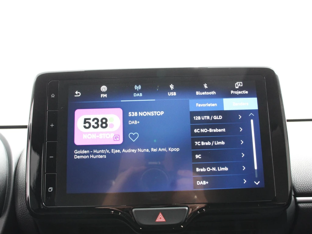 Toyota Yaris – foto 18