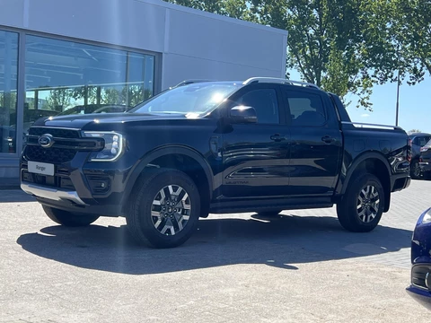 Ford Ranger 2.3 PHEV Wildtrak Double Cab | 281pk | 5 persoons! | Blue Cruise Voorbereiding | Technology Pack Plus Trailer | Cargo Area Pack | Power Rollertop | Prijs excl. BTW incl. BPM | laadkabel mode 3 16A