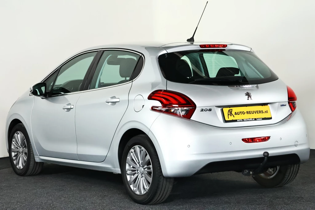 Peugeot 208 – foto 3