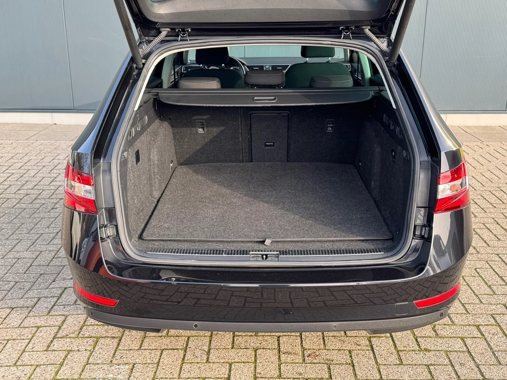 Škoda Superb – foto 21