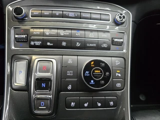 Hyundai Santa Fe – thumbnail 24