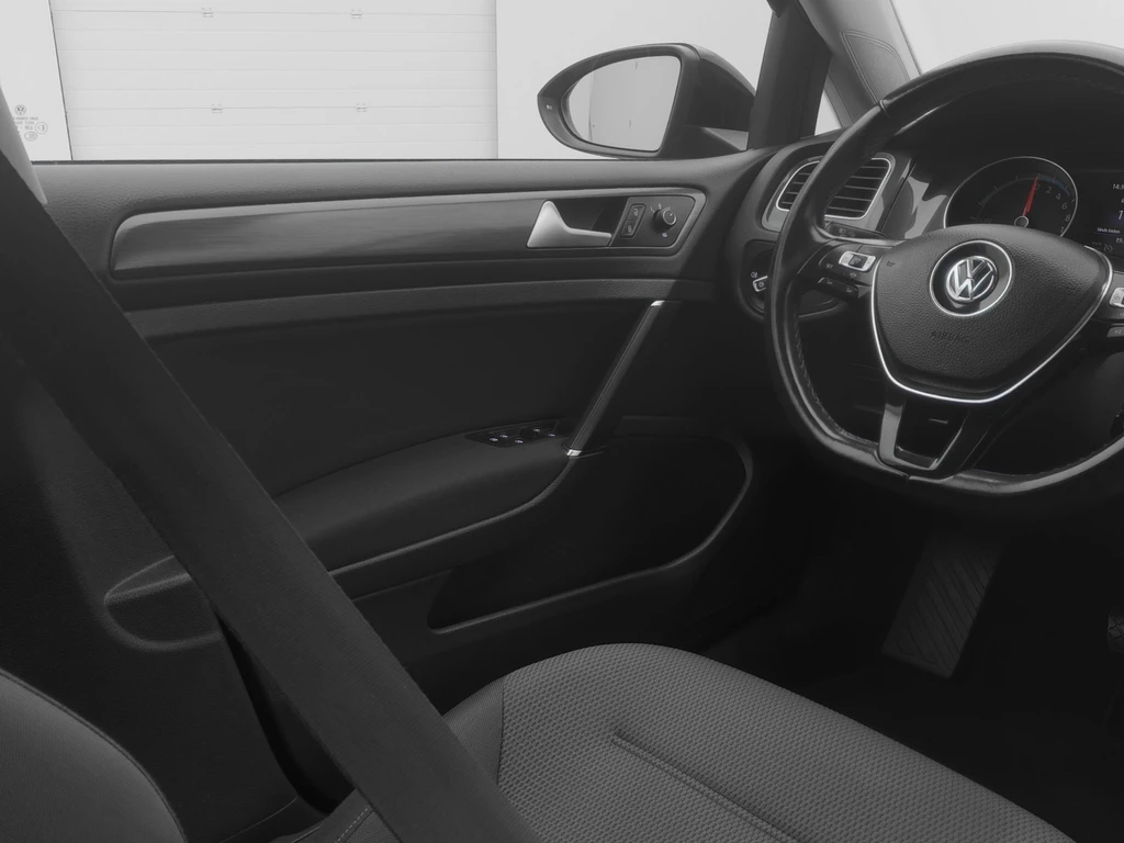 Volkswagen e-Golf – foto 26
