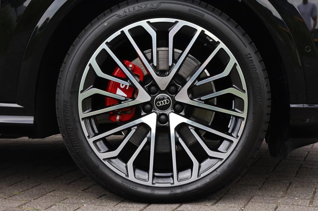 Audi SQ5 – foto 14